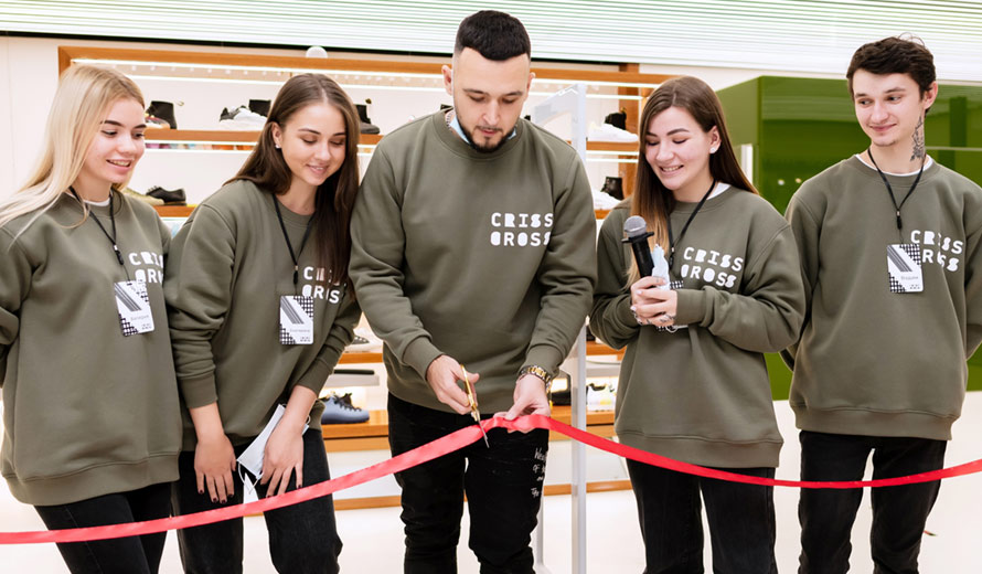 CRISS CROSS — первый магазин современной уличной одежды и обуви во Владивостоке