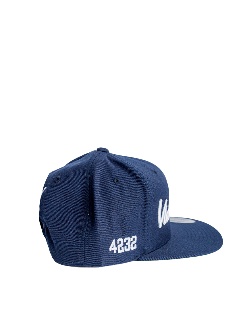 Синяя бейсболка 4232 Vladivostok snapback 4232